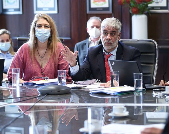 El Gobierno busca reunirse con supermercados y la cadena de la carne para contener más aumentos