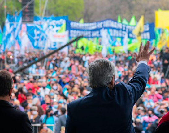 Tras idas y vueltas, Alberto finalmente pidió movilización por el 17 de octubre