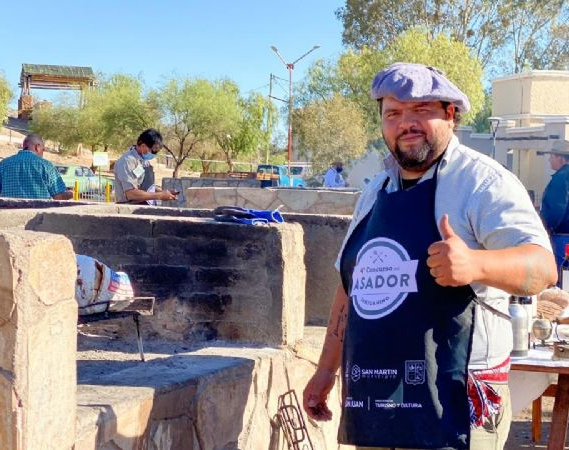 ¿Ganas de asado? ¡Andate a San Martín que compiten los asadores!