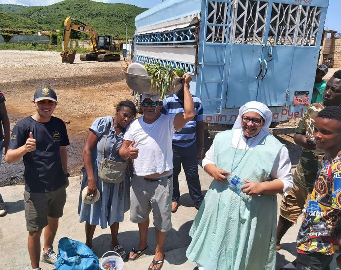 Buscan a dos argentinos que viajaron en un yate para llevar ayuda humanitaria a Haití