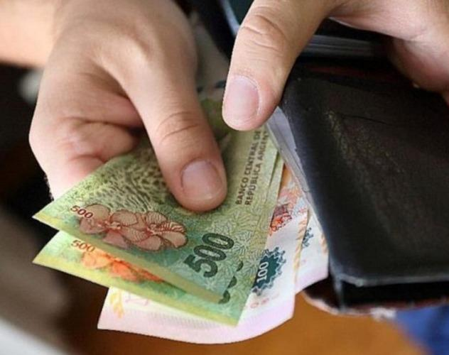 Jubilaciones, plan Potenciar Trabajo y becas Progresar: cómo cambiarían con la nueva suba del salario mínimo