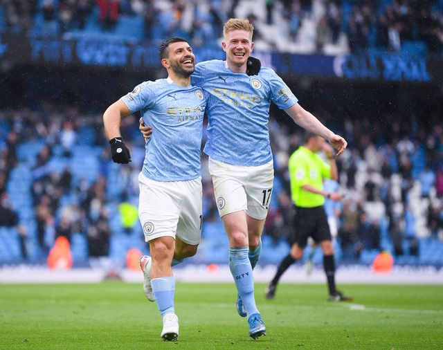 El Kun se despidió del City y ya firmó con el Barcelona 
