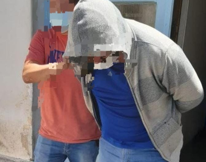 Robaba autos con inhibidores de señal