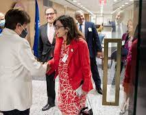 Para Manzur la reunión de Batakis y la tituar del FMI fue "extremadamente productiva"