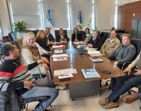 Reanudan la negociación por los salarios docentes
