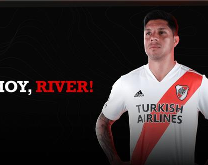 River va por una hazaña bajo la lluvia y ante el Palmeiras