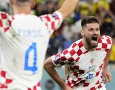 Croacia le ganó a Brasil por penales y es el primer finalista 
