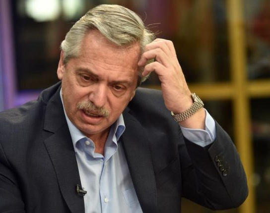Una consultora asegura que al Presidente lo apoya el 38% de la población