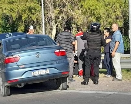 Fuerte choque en plena Circunvalación generó caos vehicular