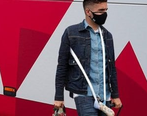 El insólito yeso en el pene de Tadic por un fuerte choque
