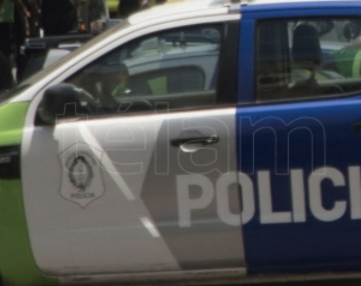 Hallan asesinado en un country a un joven que vendía dólares por redes sociales