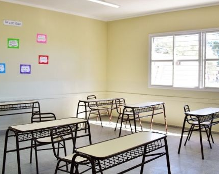 Robaron en una escuela pero se aseguraron de que no los filmaran