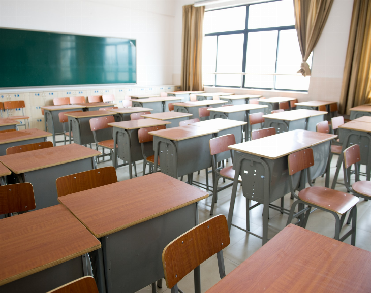 Suspendieron las clases durante el resto de la jornada por el viento Sur