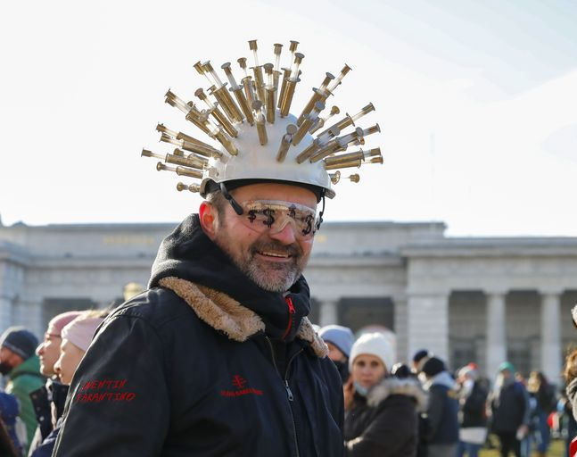 Austria promulga la ley sobre vacunación obligatoria, que entrará en vigor este sábado