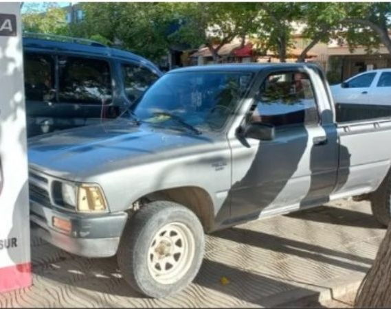 Le robaron su camioneta en Mendoza y ahora la encontraron en San Juan