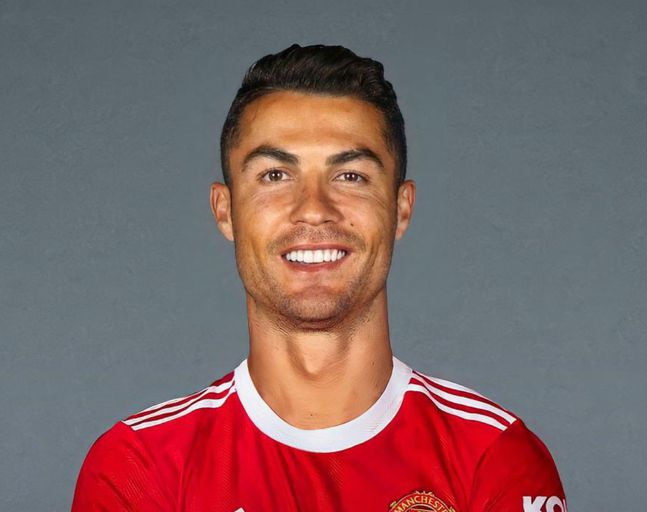 Cristiano Ronaldo regresa al Manchester United y cobrará una fortuna