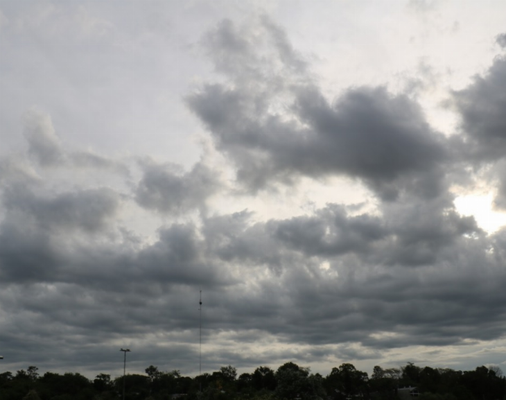El tiempo en San Juan viene con algunas nubes
