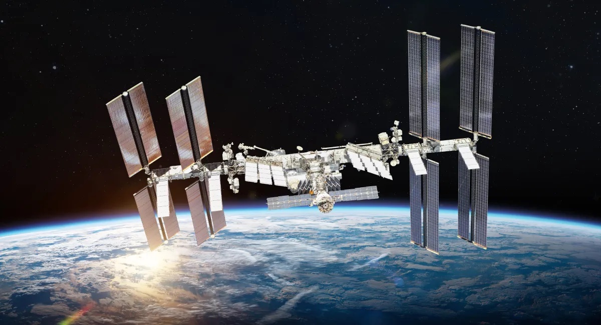 La Estación Espacial Internacional casi choca con un satélite argentino