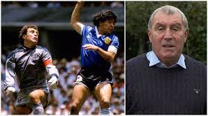 Shilton continúa resentido con Maradona y lo atacó por la venta de su camiseta