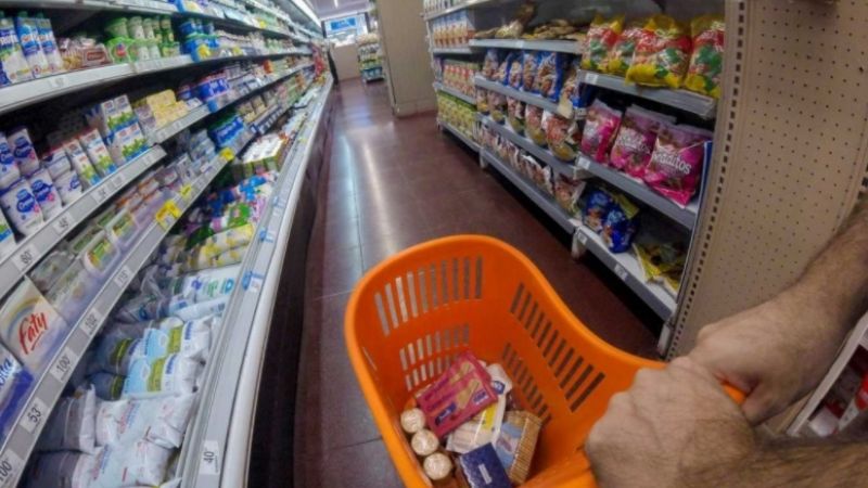 Gobierno refuerza los controles de precios: amenaza con clausuras