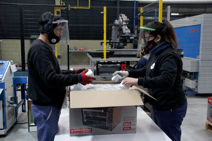 Advierten por una "pymedemia": más de 20 mil empresas cerraron en 2020