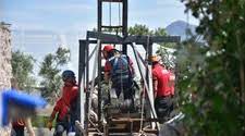 Un joven de 27 años cayó a un pozo de 35 metros y murió