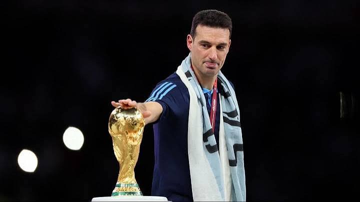 Scaloni seguirá al frente de la Selección argentina: acordó renovar su contrato hasta 2030