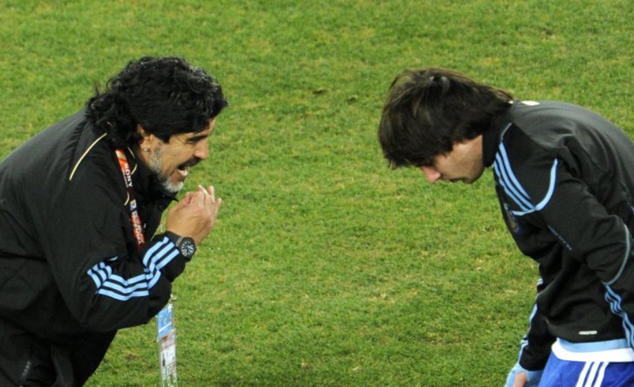 Messi le escribió un mensaje a Diego tras su operación
