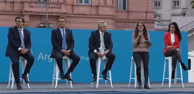 A través de una ley, el Gobierno busca ampliar las licencias por maternidad y paternidad