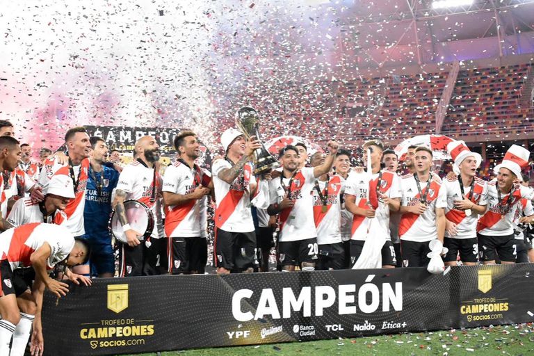 River Plate venció a Colón con un show de Julián Álvarez y logró un nuevo título en la era Gallardo