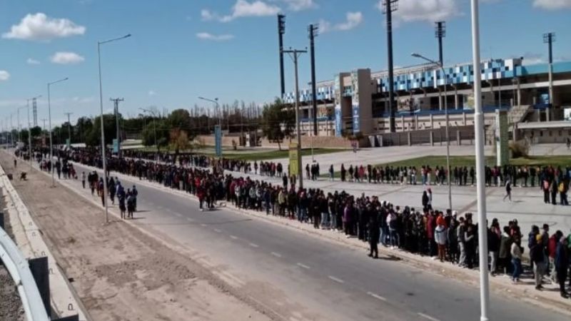 Locura por Boca en San Juan: sólo quedan plateas