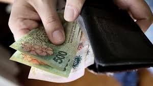 El salario mÃnimo aumentará 45% en cuatro cuotas y terminará el año en $47.850