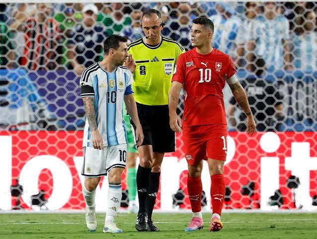 Escándalo en el fútbol mundial: el capitán de Suiza podría ir preso 