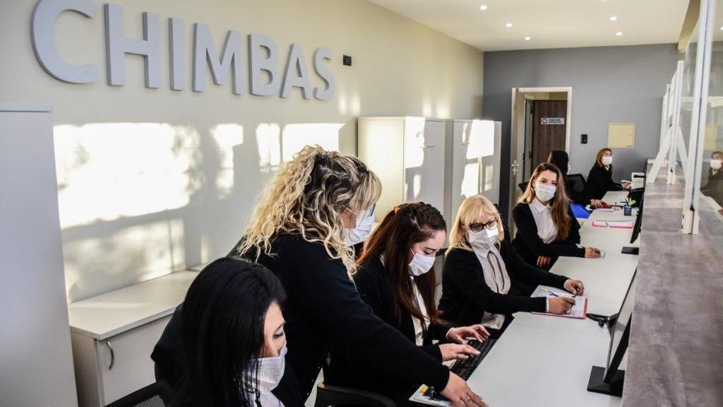 Chimbas invierte para vestir a sus trabajadores