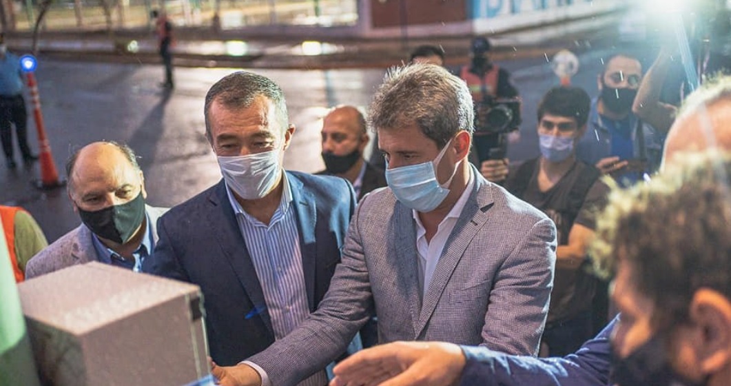Vecinos del barrio Aramburu ya disfrutan de un nuevo alumbrado público