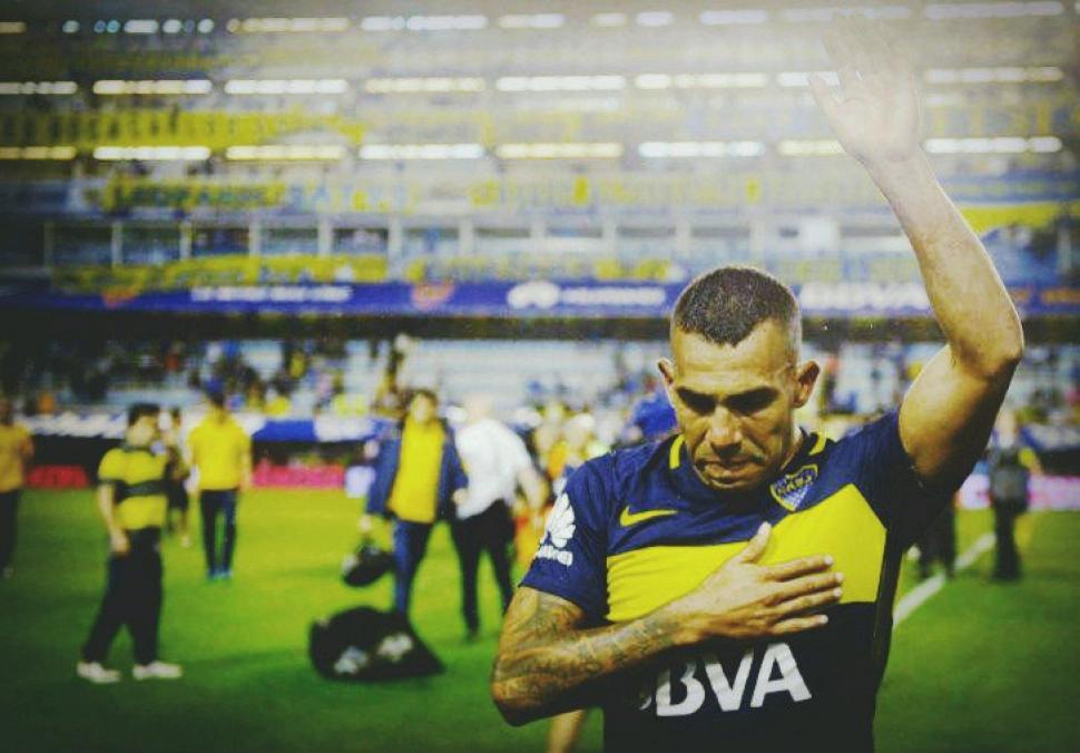 ¡Chau Carlitos, hasta pronto! Tevez se fue de Boca