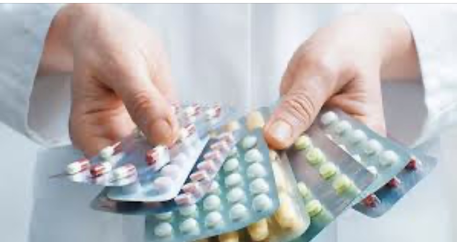 Kioscos sanjuaninos siguen vendiendo medicamentos pese a que está prohibido 