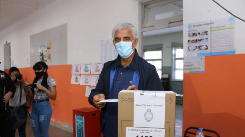Ya votó el candidato del Frente Todos, Walberto Allende: "Que la gente se acerque a votar"