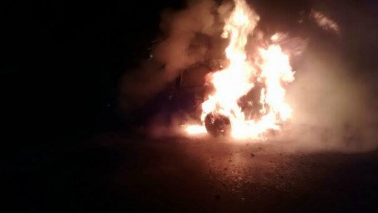 Se le incendió el auto cuando estaba por salir de su casa