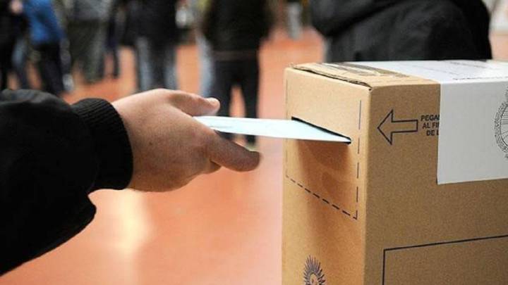 Elecciones: el Gobierno duplicará los montos de los viáticos para las autoridades de mesa y se los declarará estratégicos