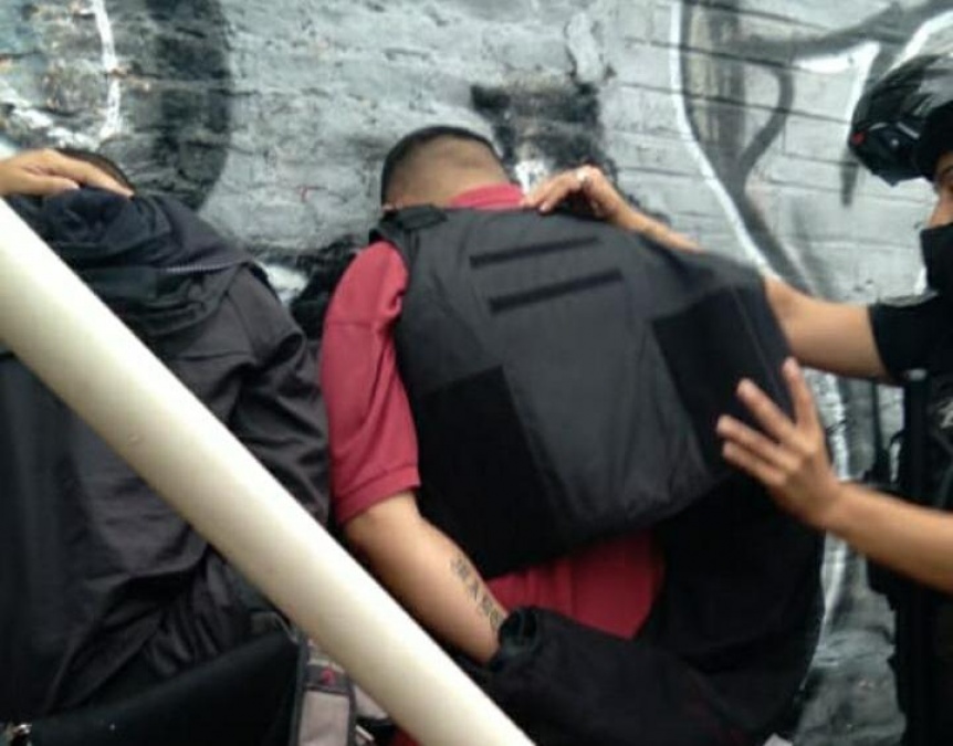 Un peruano llevaba cocaína en cajas de alfajores y lo detuvieron en Caucete
