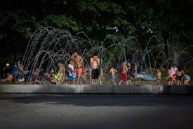 Con récords de temperatura e incendios, la ola de calor comienza a ceder en Europa