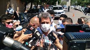 El Gobernador fue a las urnas y dijo: El clima de mañana debería ser de absoluta normalidad"