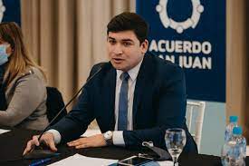 Guevara: La oposición juega las elecciones dentro de la Cámara de Diputados
