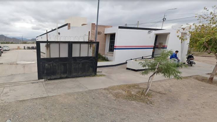 Una policía embarazada fue baleada por un compañero de trabajo 