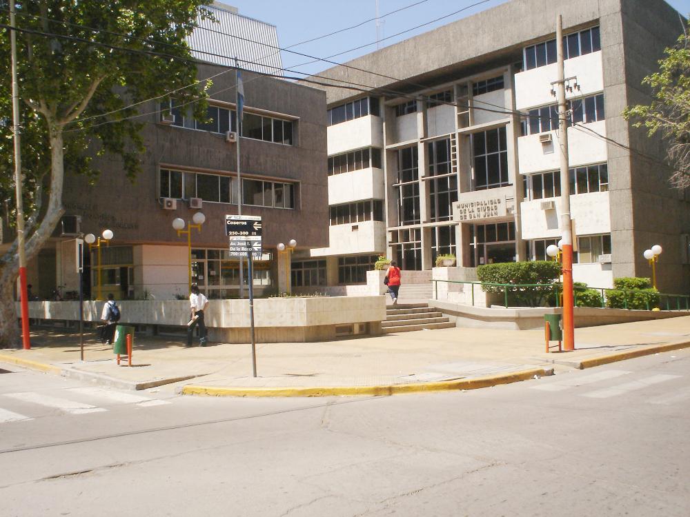 Capital atenderá solamente por turnos