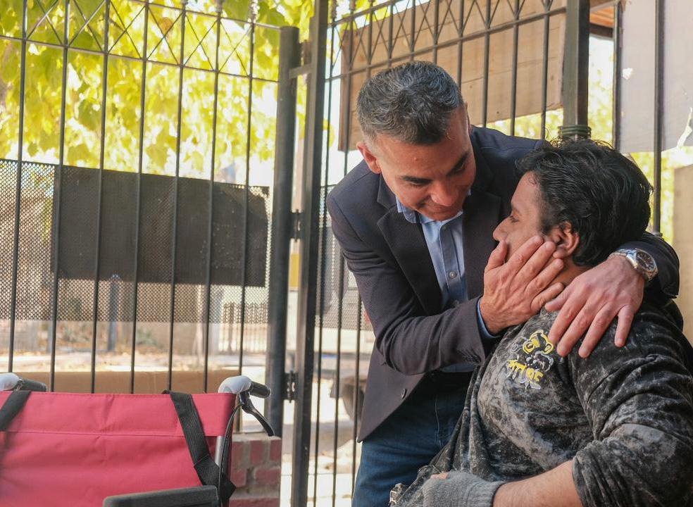 La historia de un ex jugador de basquet adaptado al cual su obra social no le quiso entregar una silla de ruedas 