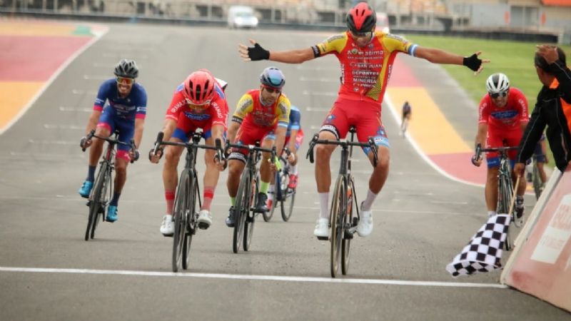 Chimbas Te Quiero volvió a ganar en la segunda etapa del Grand Prix sanjuanino 