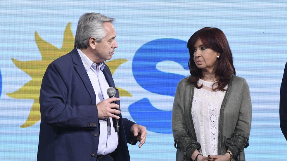 Alberto Fernández y Cristina Kirchner en una tregua política hasta el 14 de noviembre