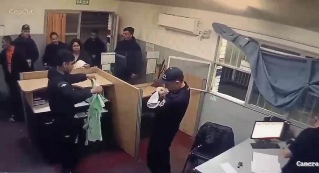 Policías salvaron a una beba de dos semanas que se había ahogado con leche en Rawson